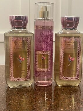 Bath & Body Works BAHAMAS-Passionfruit & Banana Flower SET-New-Wash x 2/ Mist